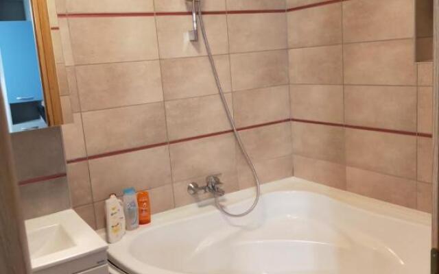 Hunyadi Luxury Dna Stanca 1
