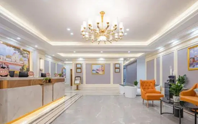 Vienna Hotel（Nujiang Gongshan Store）