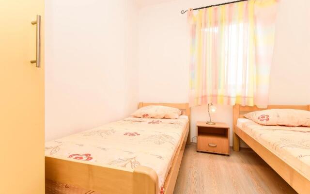 Apartments Zoricic