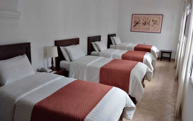 Hotel La Plazuela