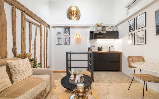 Amazing Historical Parisien Loft Next TO Louvre Area ! 6