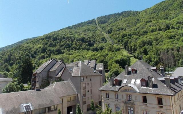 Appartement Bagnères-de-Luchon, 1 pièce, 4 personnes - FR-1-313-124