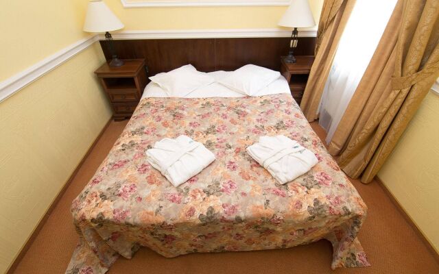 Good Stay Eiropa Hotel