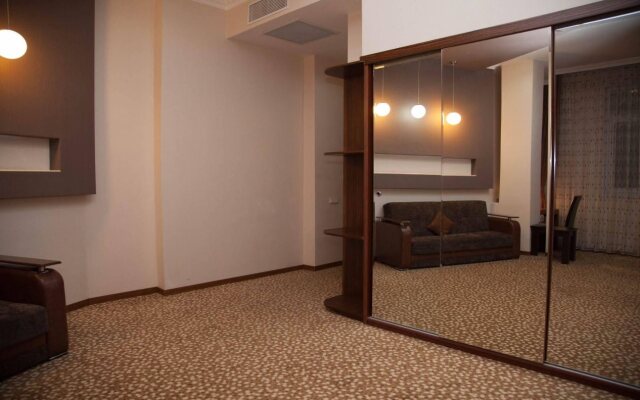 Askar Hotel