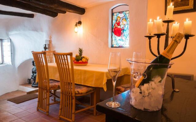 Romantic Hideaway Eze/ Monaco with spectacular sea view