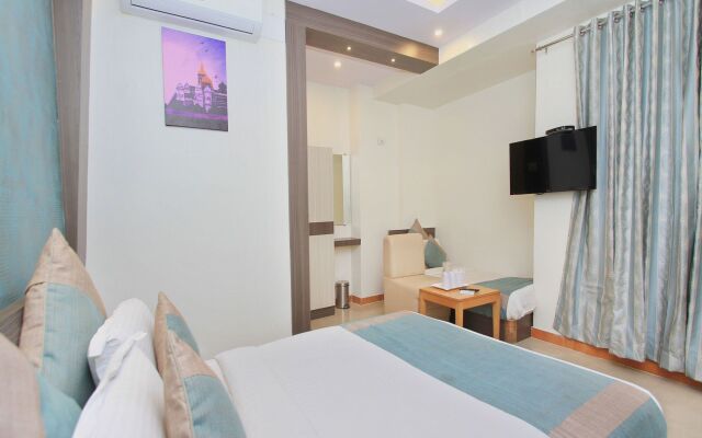 OYO 9332 Aishwarya Le Royale