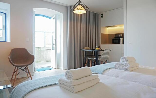 Porto View by Patio 25