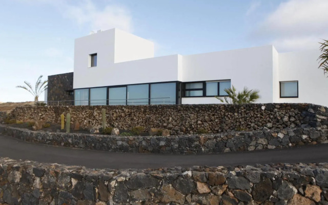 Sand Volcano Villa 1