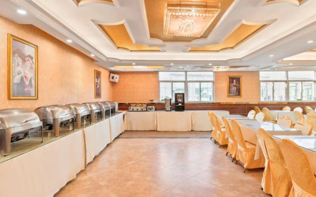 Vienna Hotel ( Shenzhen Fuyong Bridge Branch)