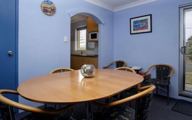Anchorage 7 Beautifully Renovated Close To Rockpool