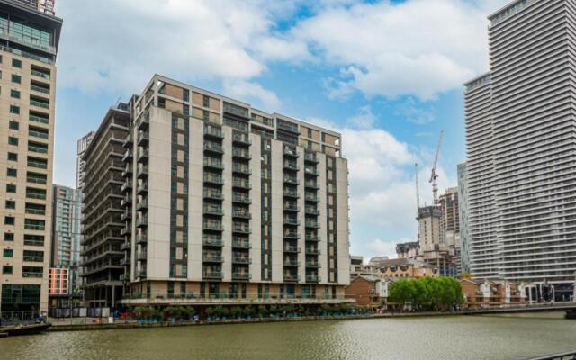 South Quay Apartments Canary Wharf