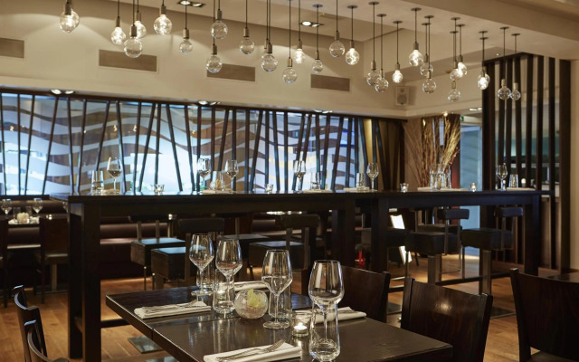Mandolay Hotel Guildford