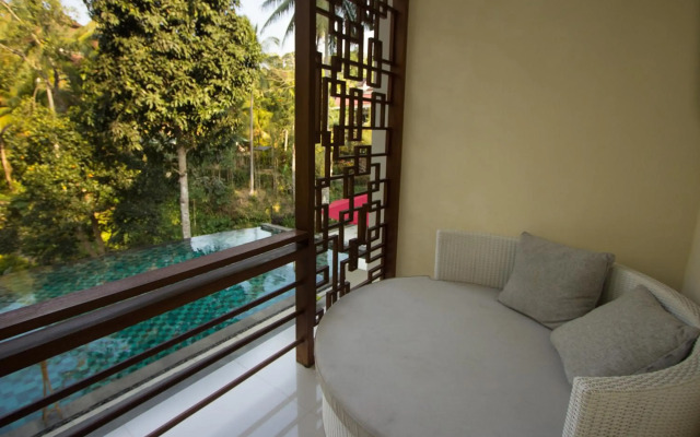 Labak River Hotel by EPS