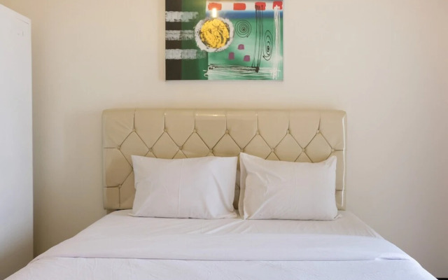 New Furnished Studio Room @ 19 Avenue Apartment