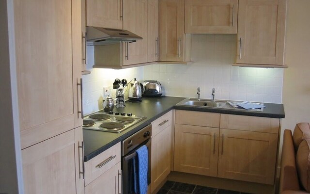 Tay Pearls - The Nestings