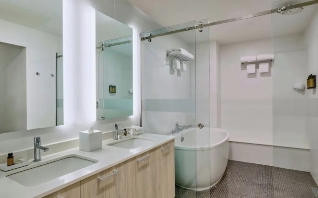 Casa Costera, Isla Verde Beach, Apartments by Marriott Bonvoy