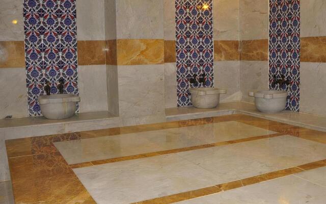 Side Win Hotel & Spa
