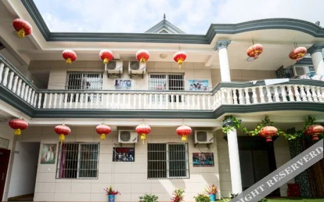 Yingshixiangyingshanzhuang