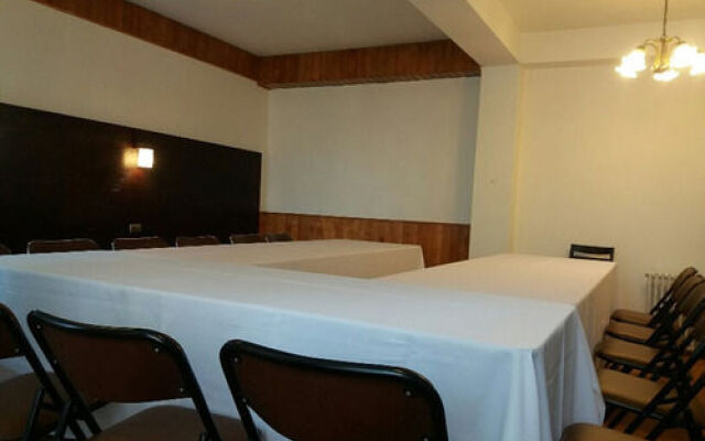 HL Hotel Low Cost
