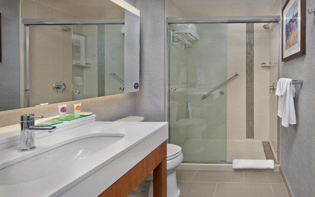 Hyatt Place Warwick / Providence Airport