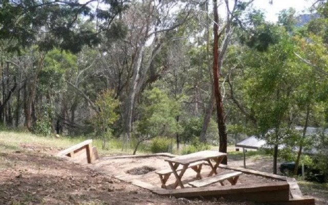 The Ledge Holiday House