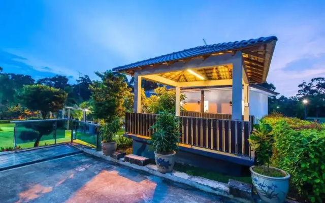 Capital O 90088 Mbp Leisure Resort