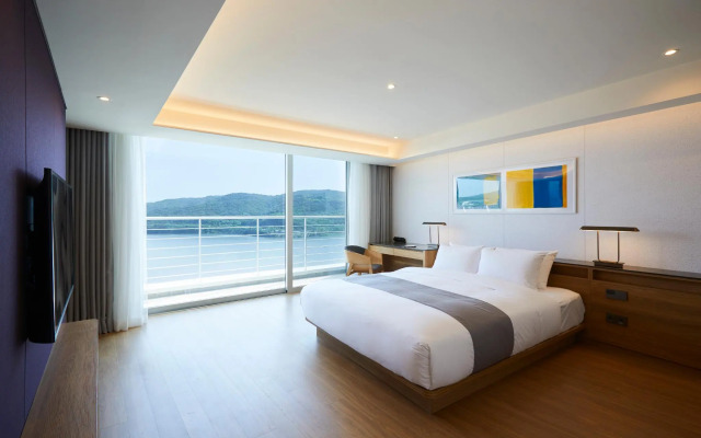 Lahan Select Gyeongju