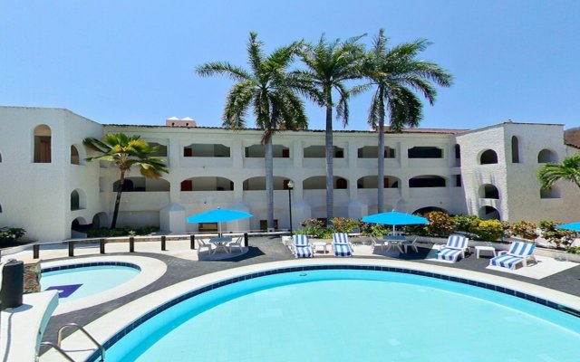 Hotel Marina Resort & Beach Club