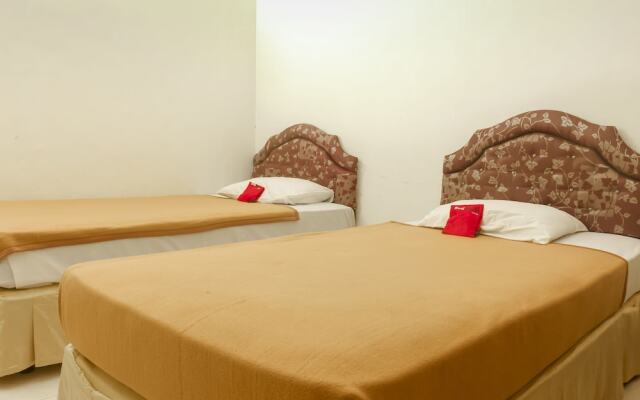 RedDoorz Plus @ Pejanggik Mataram