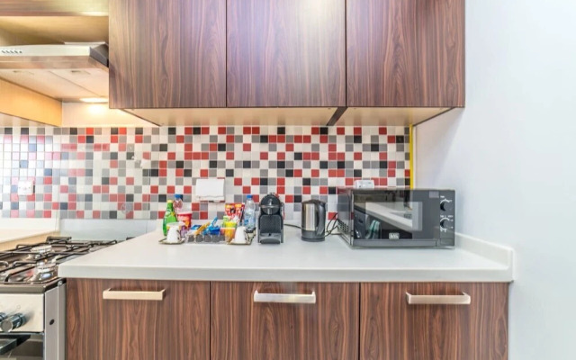 Beautiful Sea View Palm