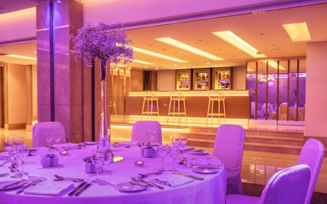 Crowne Plaza Limassol by IHG