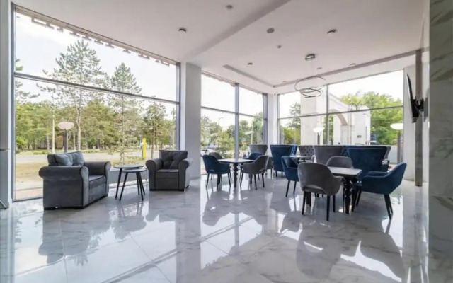 Grand Sapphire Village