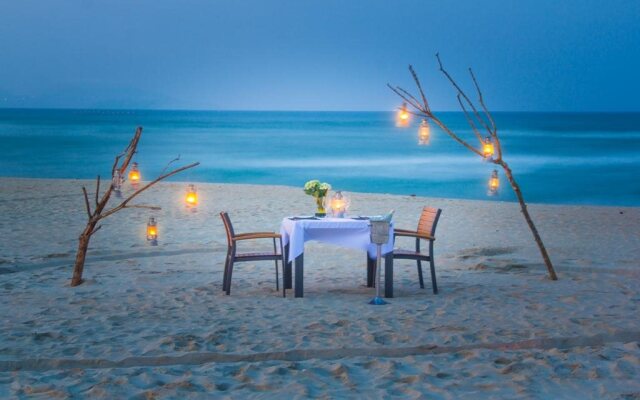 IDC White House Ocean Villa Da Nang