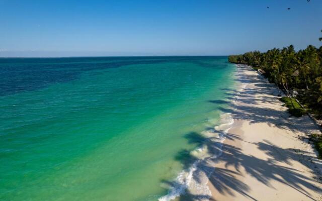 Sunny Palms Beach Bungalows