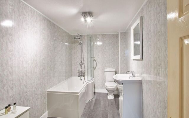 Regency Mansions Apartment