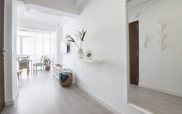 INMálaga Plaza De La Merced