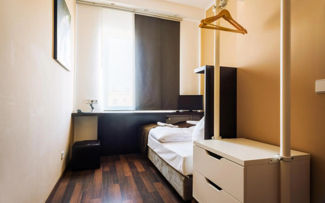 Apple City Hotel
