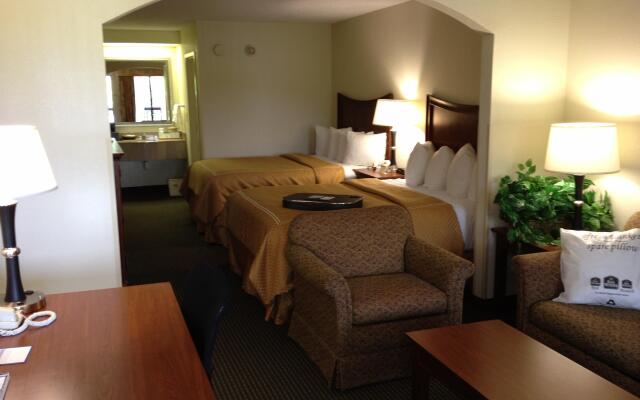 Best Western Inn & Suites - Monroe