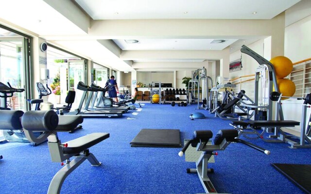 Two Bedroom Apartment - Fully Furnished and Design