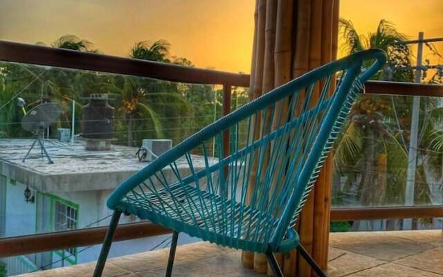 Macondo Raíz Holbox
