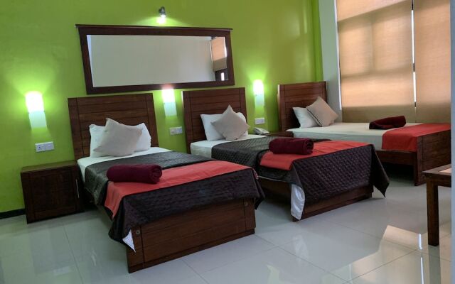 Subhas Hotel