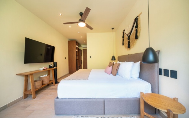 Cozy Apartment with Jungle View in Tulum