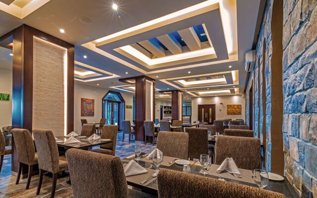 Sahab Resort and Spa