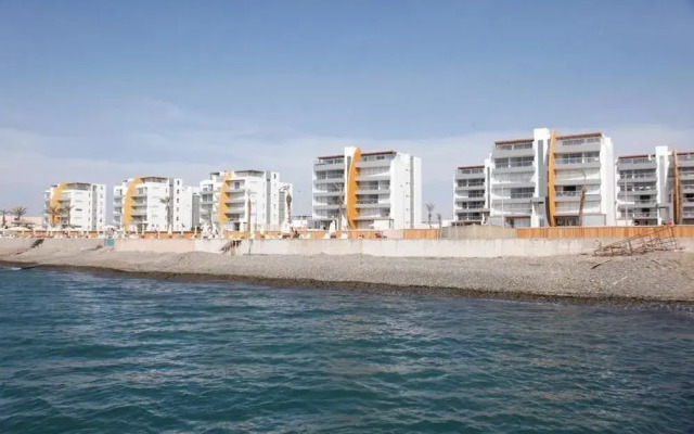 Vive Paracas CondoHotel