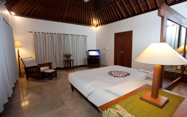 Natah Bale Villas – Guest Rooms – Denpasar
