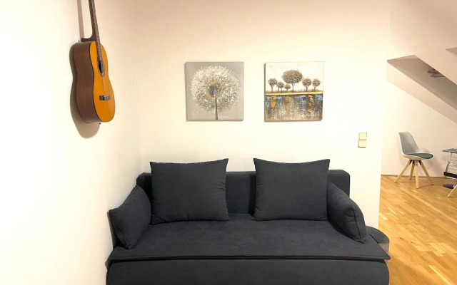 Ruhiges Dachgeschoß CityApartment im Zentrum Wiens