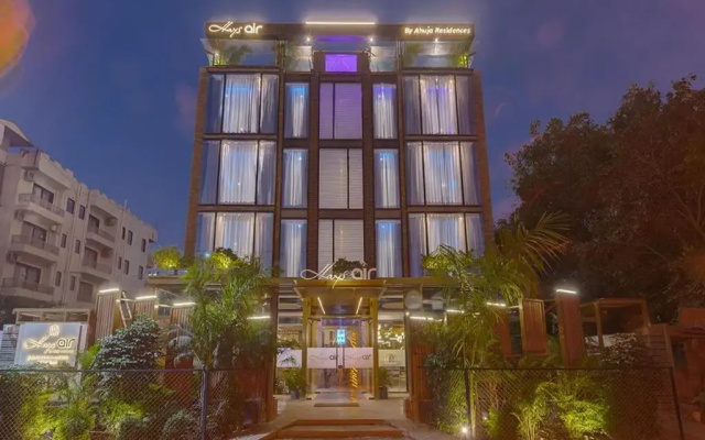 Hays AIR By Ahuja Residences - Golf Course Ext. Road & Sector 51