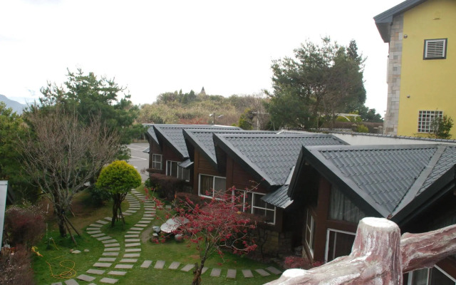 Liching Garden Villa