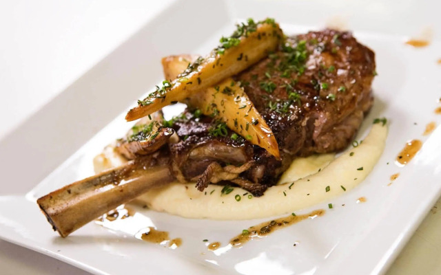 Red Clover Inn and Restaurant