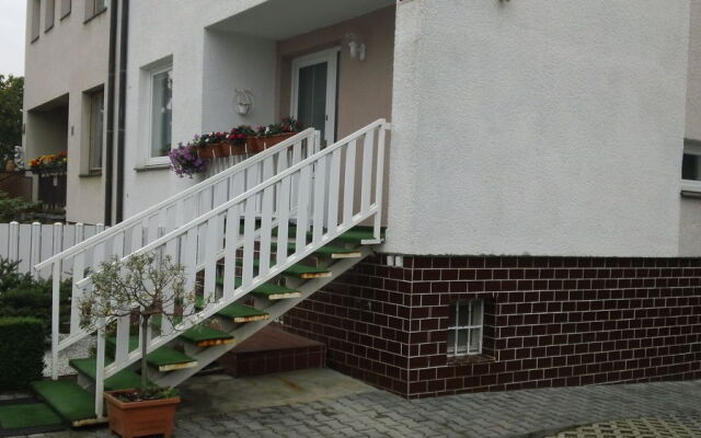 AA Pension Hoffmann Prague
